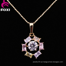 Wuzhou Foxi Jóias Zirconia banhado a ouro fantasia flor Charm Colar